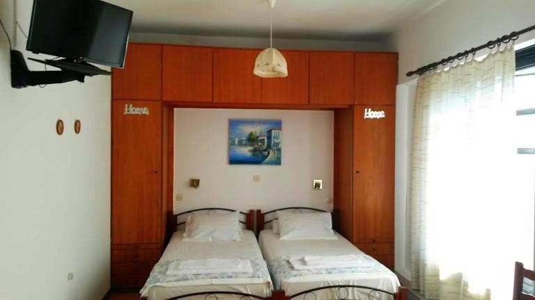 Kostas Studios Apartments - Ενοικιαζόμενα Δωμάτια Με Κουζινάκι Myrina Dış mekan fotoğraf