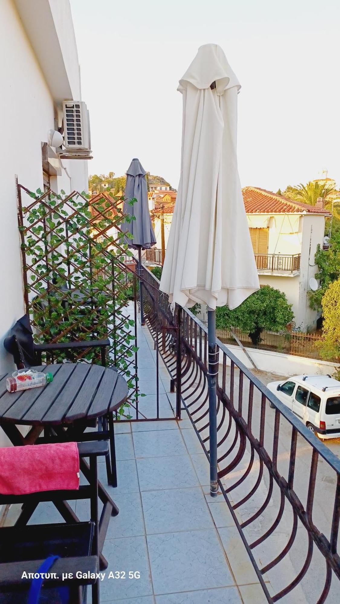 Kostas Studios Apartments - Ενοικιαζόμενα Δωμάτια Με Κουζινάκι Myrina Dış mekan fotoğraf