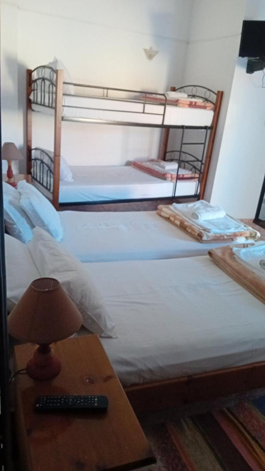 Kostas Studios Apartments - Ενοικιαζόμενα Δωμάτια Με Κουζινάκι Myrina Dış mekan fotoğraf