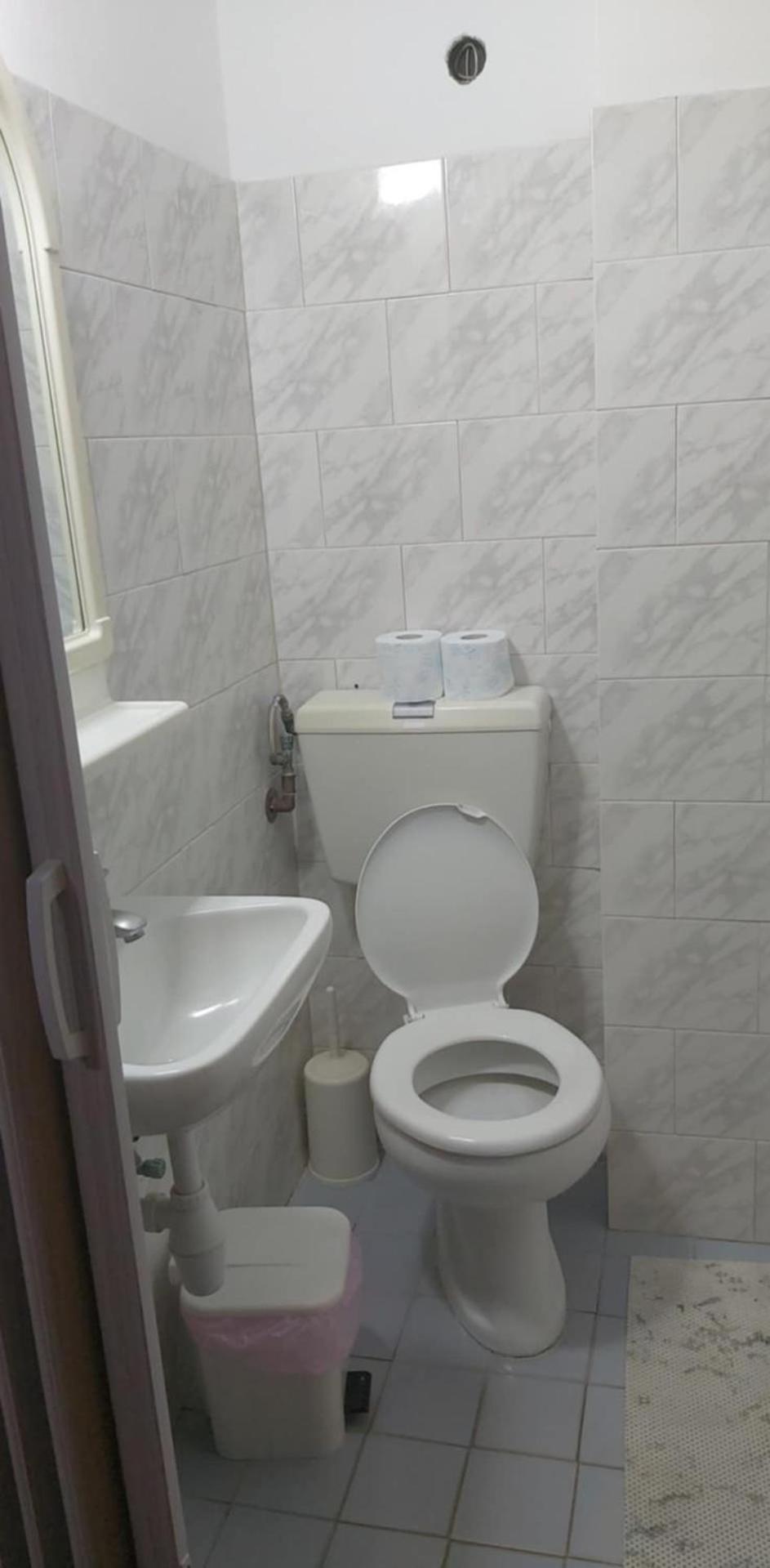 Kostas Studios Apartments - Ενοικιαζόμενα Δωμάτια Με Κουζινάκι Myrina Dış mekan fotoğraf